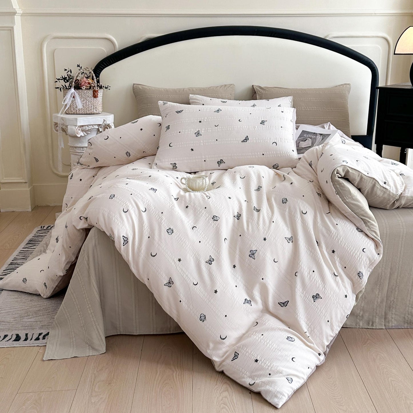 Lenjerie de pat dublă 4 piese, cu imprimeu modern, material fin și răcoros, cu elastic și fermoar-RO-7-20-P2