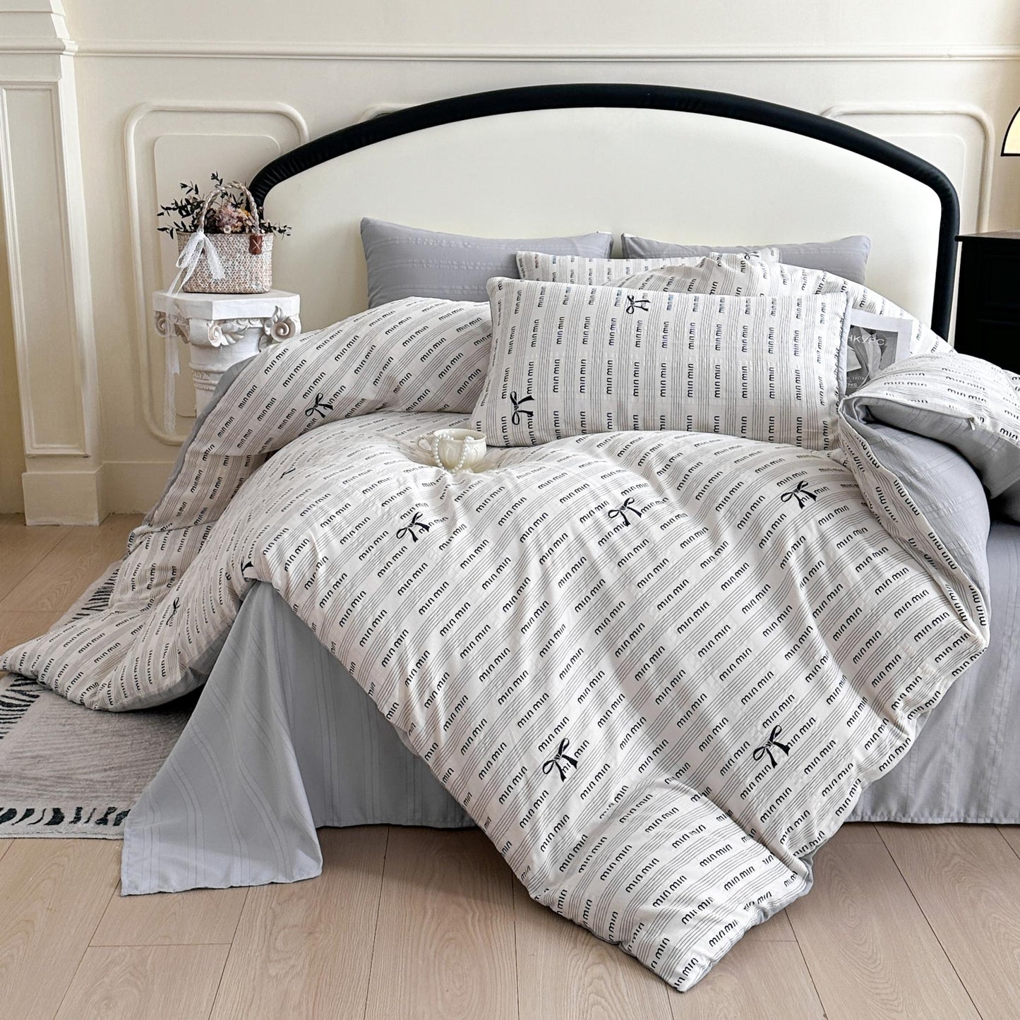 Lenjerie de pat dublă 4 piese, cu imprimeu modern, material fin și răcoros, cu elastic și fermoar-RO-7-20-P6