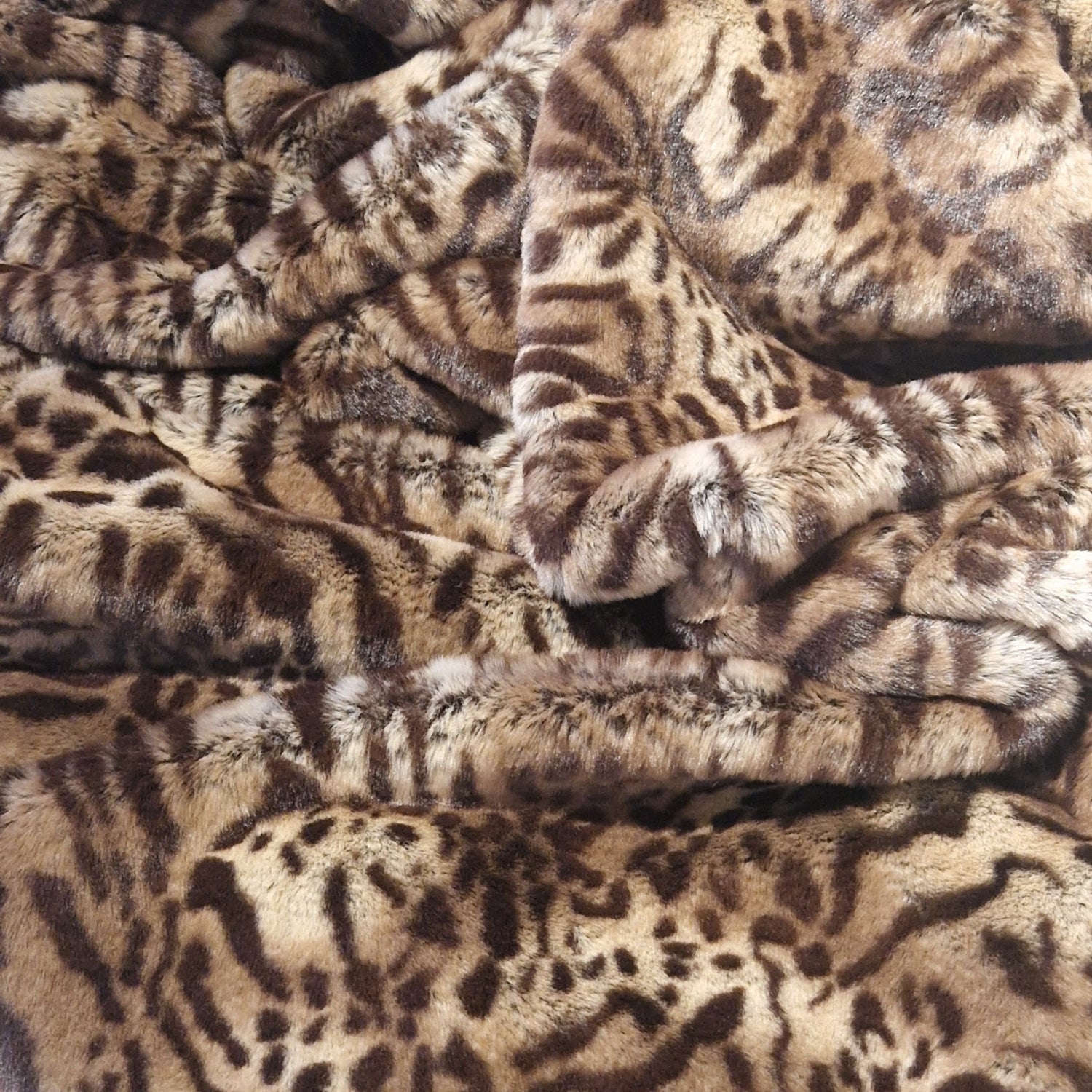 Paturi Imitatie Blana
