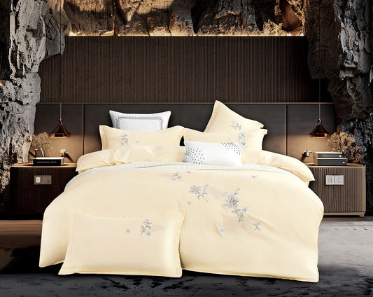 Lenjerie din Bumbac Fin cu Broderie – 4 Piese, A25